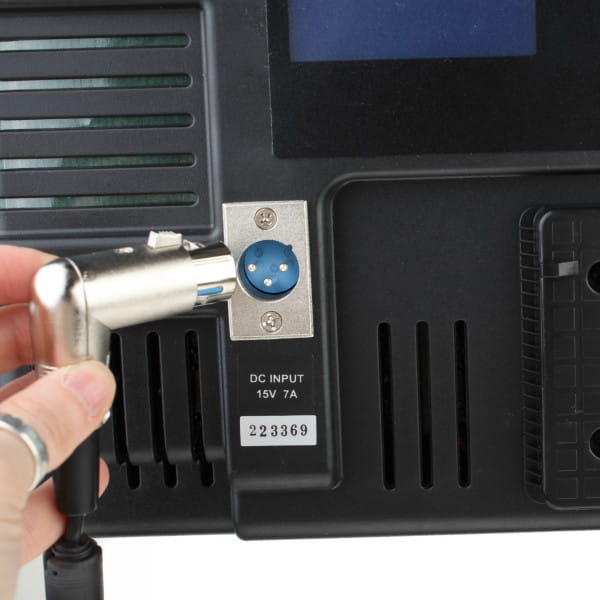 Quenox LED-Flächenleuchte DLP 2000 Bi-Color Set inkl. Lampenstativ 12000 Lux