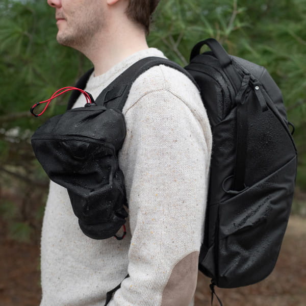 Peak Design Shell Medium (M) - Wetterfeste Schutzhülle für kleine bis mittlere DSLR-Kameras inkl. Ob