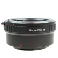 Quenox Adapter für Nikon-F-Objektiv an Canon-EOS-M-Kamera