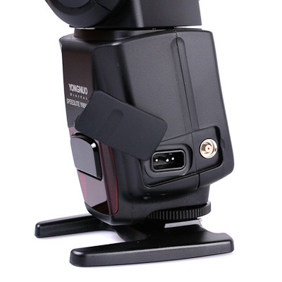 [REFURBISHED] Yongnuo Blitzgerät Speedlite YN560-III mit integriertem Funk-Empfänger
