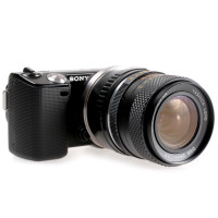 Quenox Adapter für Contax/Yashica-Objektiv an Sony-E-Mount Kamera