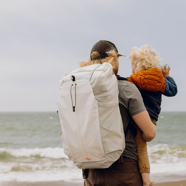 Peak Design Outdoor Backpack Cloud
