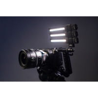 Spekular KYU-6 Filmmakers Kit mit 3 RGB LED-Knickarmbändern, 1 KYU-6-Dreifachkabel und 1 KYU-Panel