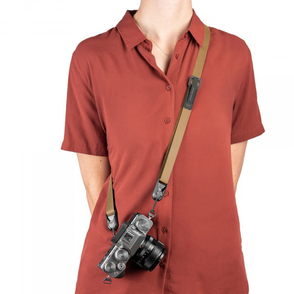 [REFURBISHED] Peak Design Leash - Coyote (Braun/Beige) - Schlanker Kameragurt