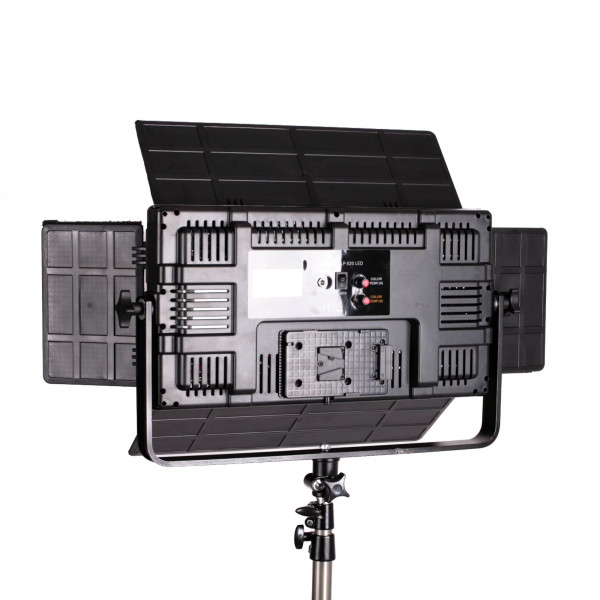 Quenox LED-Flächenleuchte DLP 820 Bi-Color Set inkl. Lampenstativ LS-215