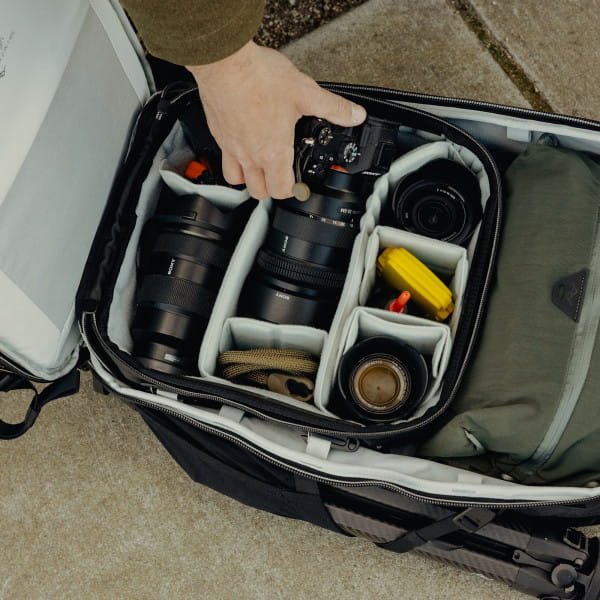 Peak Design Travel Backpack 2-in-1 40 Liter - Black