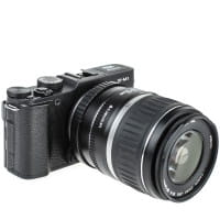 Quenox Adapter für Canon-EOS-Objektiv an Fuji-X-Mount-Kamera - mit eingebauter Blende