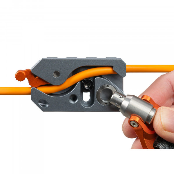 Tether Tools LeverLock Plus Arca-kompatible Kameraplatte mit Kabelkanal