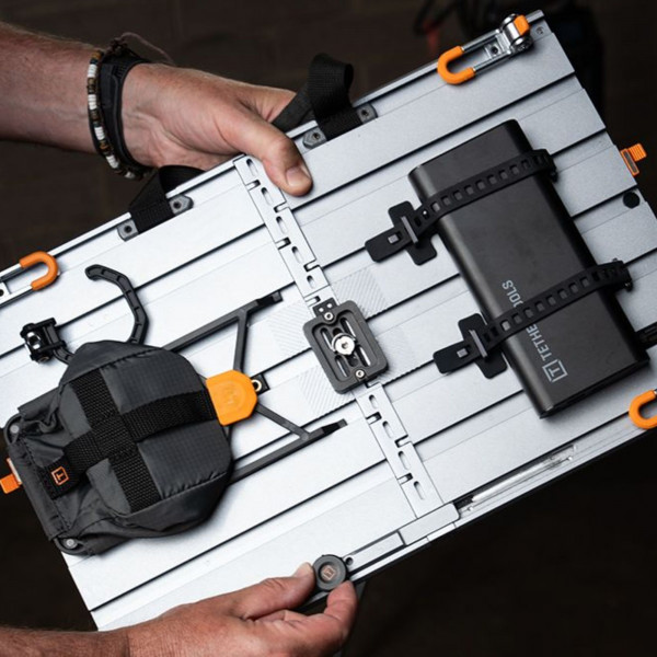 Tether Tools AeroTrac Workstation System