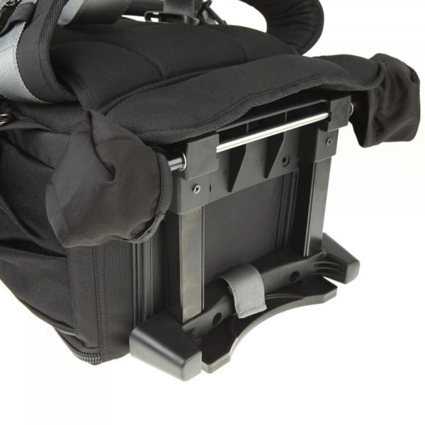 Quenox Fototrolley und Kamerarucksack M schwarz mit abnehmbarem Trolleygestänge