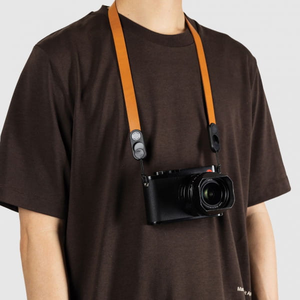 [REFURBISHED] Peak Design Form Leather Camera Strap Neck - Amber