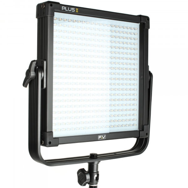 F&V 3-fach Set LED-Flächenleuchten K4000S SE Bi-Color 3200-5600 Kelvin 2812 Lux mit Transportkoffer