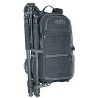 Evoc Stage Capture 16 L Heather Light Olive Foto- und Sportrucksack für 1 DSLR, 2 Objektive, 1 Blitz
