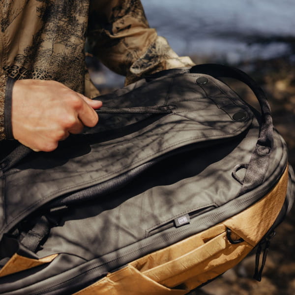 Peak Design Travel Backpack 30 Liter - Coyote