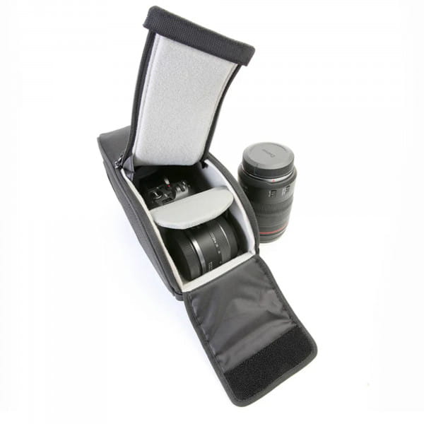 Cotton Carrier HYKER Slingbag-Style Fototasche mit Kameramount