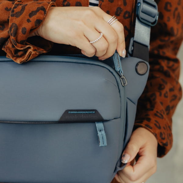 [REFURBISHED] Peak Design Everyday Sling 3 Liter - Ocean