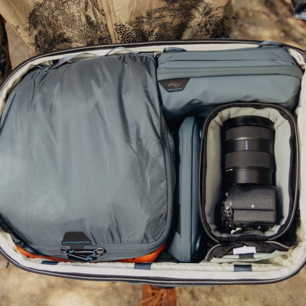 Peak Design Travel Backpack 45 Liter - Ocean