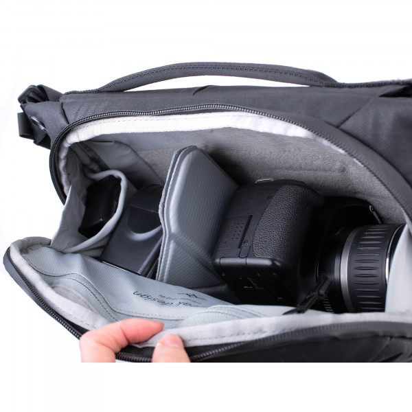 [REFURBISHED] Peak Design Everyday Sling V2 6 Liter - Black (Schwarz)