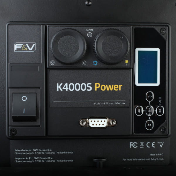 F&V LED-Flächenleuchte K4000S Power Bi-Color mit Stativhalter 6840 Lux