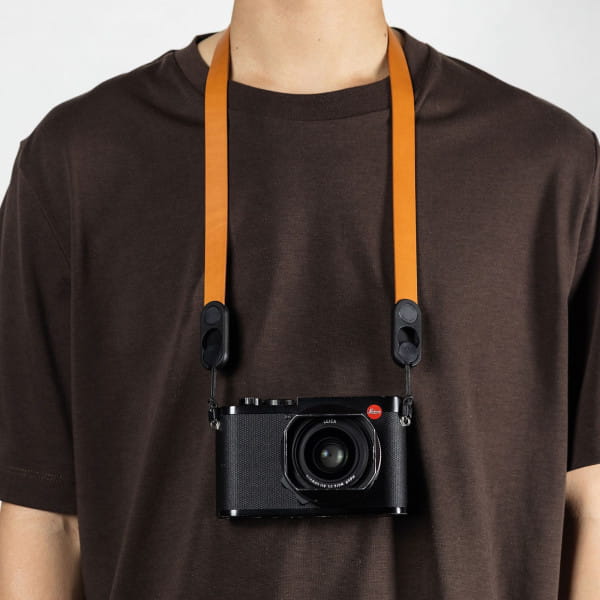[REFURBISHED] Peak Design Form Leather Camera Strap Neck - Amber