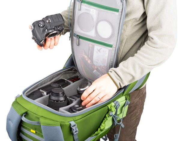 Mindshift Gear Backlight 26 Liter Outdoor-Fotorucksack Charcoal für die umfangreiche Kameraausrüstun
