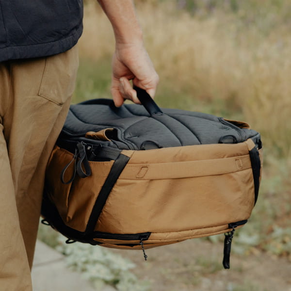 Peak Design Travel Backpack Coyote