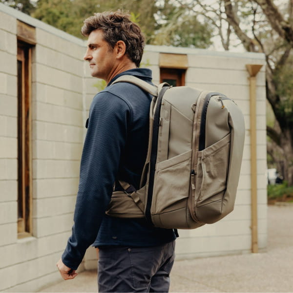 Peak Design Travel Backpack 2-in-1 40 Liter - Stone
