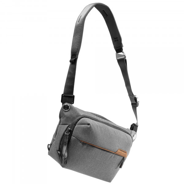 [REFURBISHED] Peak Design Everyday Sling V2 3 Liter - Ash (Hellgrau)