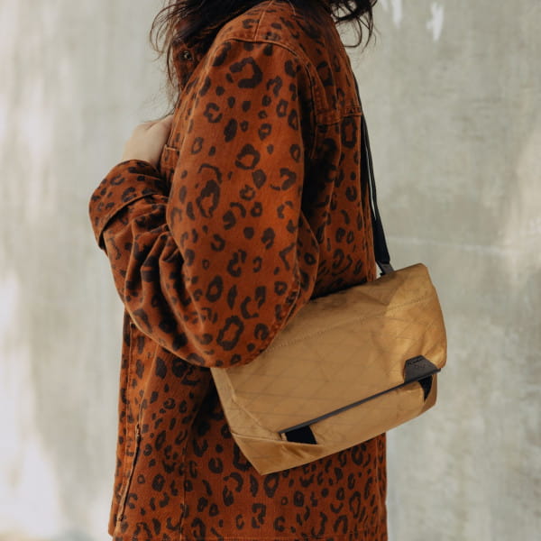 Peak Design Field Pouch Zubehörtasche / Gürteltasche mit Gurt - Coyote