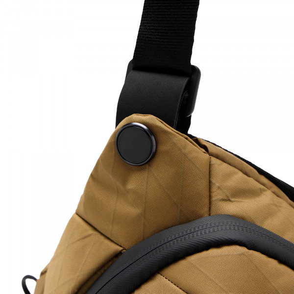 [REFURBISHED] Design Everyday Sling 3 Liter - Coyote