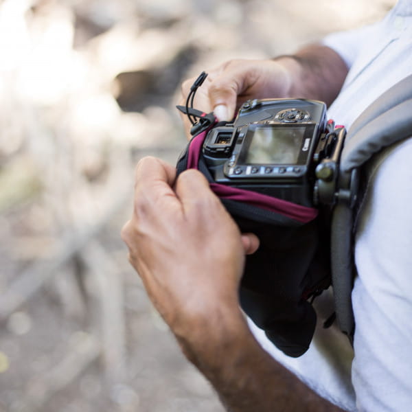 [REFURBISHED] Peak Design Shell Medium (M) - Wetterfeste Schutzhülle