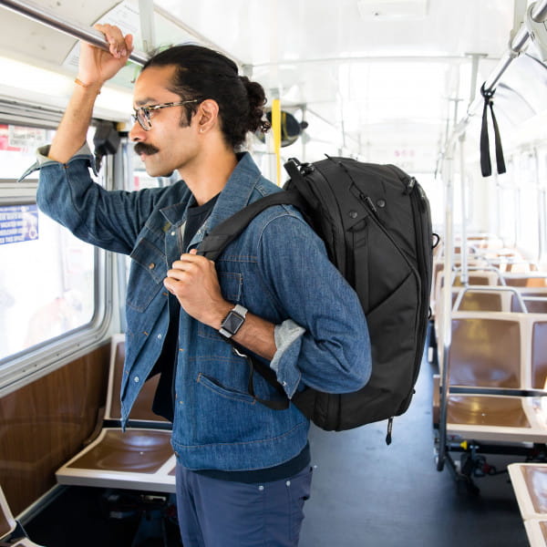[REFURBISHED] Peak Design Travel Backpack 45L Reise- und Fotorucksack