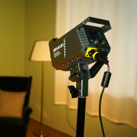 Amaran 200xBicolor-LED-Lampe, 51.600 Lux mit Bowens Mount