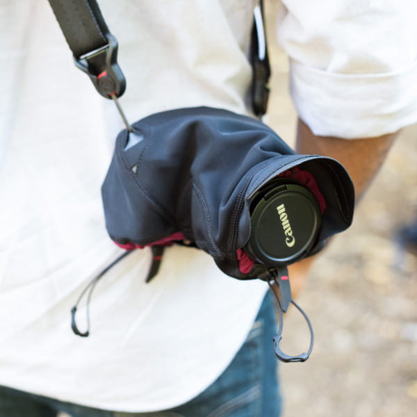 [REFURBISHED] Peak Design Shell Medium (M) - Wetterfeste Schutzhülle