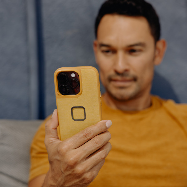 Peak Design Mobile Everyday Fabric Case für iPhone - Redwood